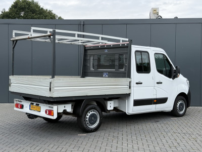 Renault Master 2.3 dCi 135 PK / PICK UP / 27.239 KM! / 7-PERS DUBBELE CABINE / IMPERIAAL / 2.5 TONS TREKHAAK / AIRCO / CRUISE foto 3