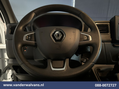 Renault Master 2.3 dCi 136pk L2H2 Euro6 Airco | Navigatie | Camera | Trekhaak | Cruisecontrol Parkeersensoren, Bijrijdersbank foto 17
