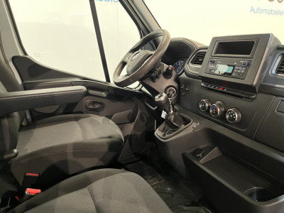 Renault Master 2.3 dCi 145 PK L3 Open Laadbak / Fassi Kraan / Euro 6 / Airco / Trekhaak / Cruise Control / 3-Zits / 55.000 KM !! foto 4