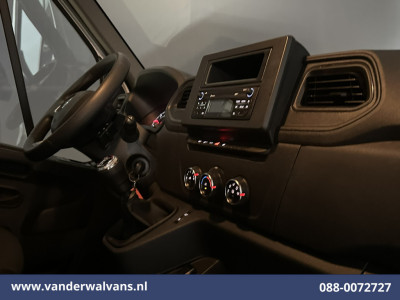 Renault Master 2.3 dCi 146pk Bakwagen 232cm Hoog Laadklep Zijdeur Euro6 Airco | LED | Cruisecontrol | Lat om Lat Betimmering Bijrijdersbank, 972kg laadvermogen, Trekhaak foto 14