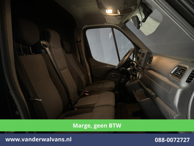 Renault Master 2.3 dCi 150pk **MARGE, geen BTW** L2H1 Paardenwagen Euro6 Airco | Camera | Cruisecontrol | Trekhaak Bijrijdersbank foto 10