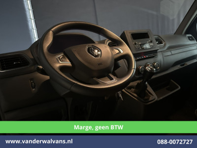 Renault Master 2.3 dCi 150pk **MARGE, geen BTW** L2H1 Paardenwagen Euro6 Airco | Camera | Cruisecontrol | Trekhaak Bijrijdersbank foto 16