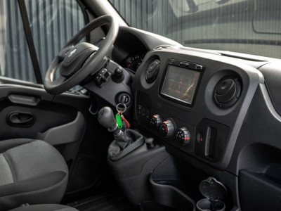 Renault Master 2.3 dCi 170PK | 170 PK | | Bakwagen met Laadklep | 3-Zits | Camera | Cruise  | Navi | Airco foto 2