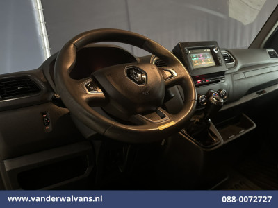 Renault Master 2.3 dCi 180pk L2H2 Euro6 Airco | Camera | Navigatie | LM Velgen | Cruisecontrol | LED Sidebars, 2500kg Trekhaak, Parkeersensoren, Bijrijdersbank foto 17