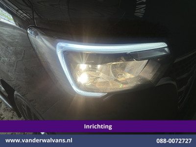 Renault Master 2.3 dCi 180pk L2H2 Inrichting Euro6 Airco | Camera | Navigatie | LM Velgen | Cruisecontrol | LED Sidebars, 2500kg Trekhaak, Parkeersensoren, Bijrijdersbank foto 5