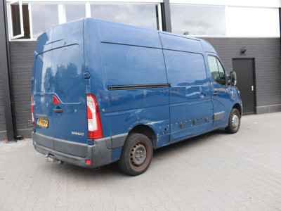 Renault Master 2.3 dCi L2H2 - Airco - Cruise - Trekhaak - €2.950,- Excl. foto 2