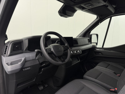 Renault Master E-Tech 87Kwh L2H2 | Zeer Compleet !! | Direct Rijden !!! | 2450Kg Trekhaak | 10 Multimedia+Google | 360 Camera | Betimmering foto 4