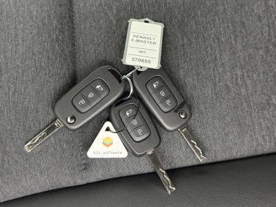 Renault Master E-Tech 87Kwh L2H2 | Zeer Compleet !! | Direct Rijden !!! | 2500Kg Trekhaak | 10 Multimedia+Google | 360 Camera | Betimmering foto 15