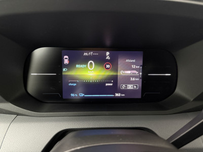 Renault Master E-Tech 87Kwh L3H2 | Zeer Compleet !! | Direct Rijden !!! | 2300Kg Trekhaak | 10 Multimedia+Google | 360 Camera | Betimmering foto 15