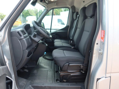 Renault Master Koel/Vries/Verwarmen + 220 volt stekker Carrier Xarios 350 machine BPM vrij foto 10