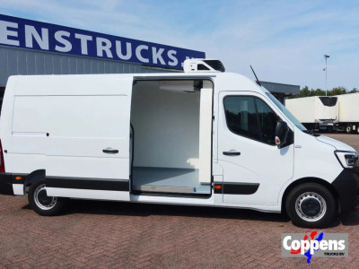 Renault Master Koel/Vries/Verwarmen Met nachtaansluiting 220 Volt Carrier Xarios 350 BPM vrij