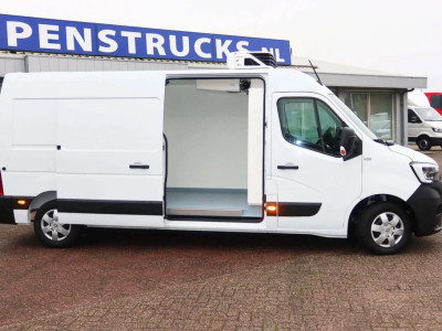 Renault Master Koel/Vries/verwarmen 220 volt stekker Carrier Xarios 350 135 PK 3