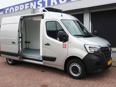 Renault Master Red Edition 150 PK Carrier Xarios 350 Koele/vriezen/verwarmen + nachtaansluiting 220 volt. 2
