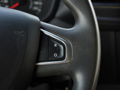 Renault Master T33 2.3 dCi 135 L2H2 Camera, Cruise, LED, Multimedia, Trekhaak, 135pk, NAVI, Betimmering, Uniek! foto 16