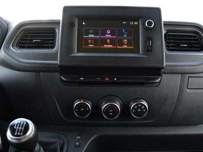 Renault Master T33 2.3 dCi 135 L2H2 Camera, Cruise, LED, Multimedia, Trekhaak, 135pk, NAVI, Betimmering, Uniek! foto 20