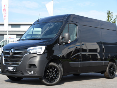 Renault Master T33 2.3 dCi 135 L2H2 Camera, Cruise, LED, Multimedia, Trekhaak, 135pk, NAVI, Betimmering, Uniek! foto 4