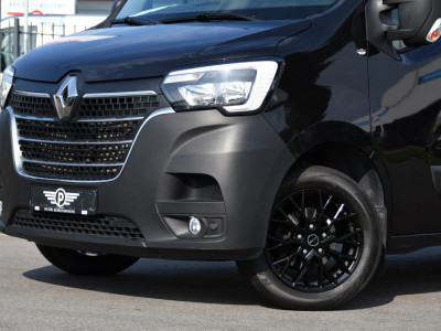 Renault Master T33 2.3 dCi 135 L2H2 Camera, Cruise, LED, Multimedia, Trekhaak, 135pk, NAVI, Betimmering, Uniek! foto 7
