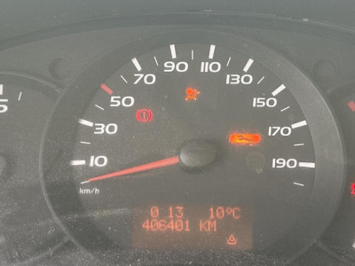 Renault Master T33 2.3 dCi L2H2 foto 17