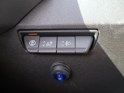 Renault Master T35 2.0 dCi 170pk Bakwagen met Achterdeuren foto 21