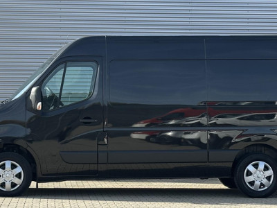 Renault Master T35 2.3 dCi 135 L2H2 Airco|Trekhaak|Cruise LED NAVI foto 11