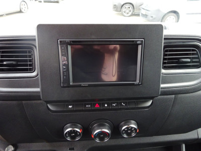 Renault Master T35 2.3 dCi 135 L2H2 Comfort Groot NAVI AIRCO TREKHAAK ZEER NETJES foto 15