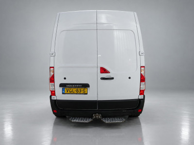 Renault Master T35 2.3 dCi 135 L2H2 Comfort Groot NAVI AIRCO TREKHAAK ZEER NETJES foto 20