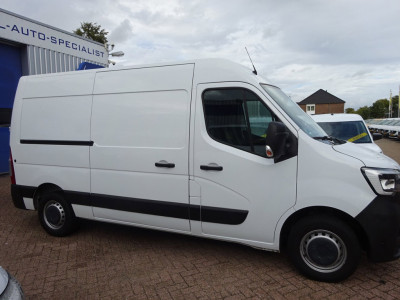 Renault Master T35 2.3 dCi 135 L2H2 Comfort Groot NAVI AIRCO TREKHAAK ZEER NETJES foto 5