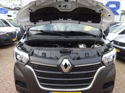 Renault Master T35 2.3 dCi 135 L2H2 Comfort Groot NAVI AIRCO TREKHAAK ZEER NETJES foto 8