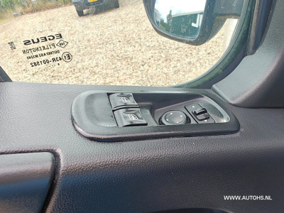 Renault Master T35 2.3 dCi 135 L2H2+ werkplaats inrichting , Euro 6 , 1e Eig , 140 PK , Apk 4- 2027 , Camera , leuke bus. 10
