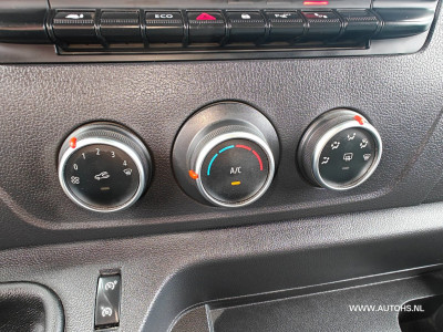 Renault Master T35 2.3 dCi 135 L2H2 + werkplaats inrichting , Euro 6 , 1e Eig , 140 PK , Apk 4-2027 , Camera , leuke bus. 15