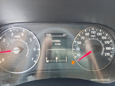 Renault Master T35 2.3 dCi 135 L2H2 ,+ werkplaats inrichting , Euro 6 , 1e Eig , 140 PK , Apk 8- 2027 , Camera , leuke bus. foto 12