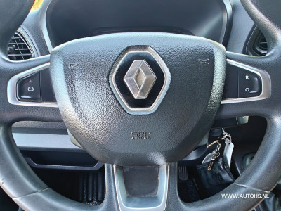 Renault Master T35 2.3 dCi 135 L2H2 ,+ werkplaats inrichting , Euro 6 , 1e Eig , 140 PK , Apk 8- 2027 , Camera , leuke bus. foto 15