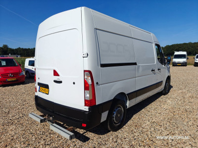 Renault Master T35 2.3 dCi 135 L2H2 ,+ werkplaats inrichting , Euro 6 , 1e Eig , 140 PK , Apk 8- 2027 , Camera , leuke bus. foto 8