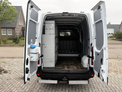 Renault Master T35 2.3 dCi 135PK Euro6 L2H2 â 3-zits â camera â trekhaak 2500KG â omvormer foto 2
