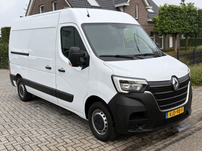 Renault Master T35 2.3 dCi 135PK Euro6 L2H2 â 3-zits â camera â trekhaak 2500KG â omvormer foto 6