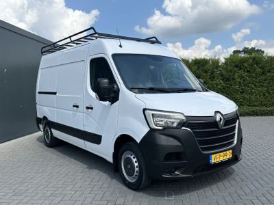Renault Master T35 2.3 dCi 136 PK / L2H2 / 1e EIG. / 67.106 KM / IMPERIAAL / TREKHAAK / NAVI / AIRCO / CRUISE 4