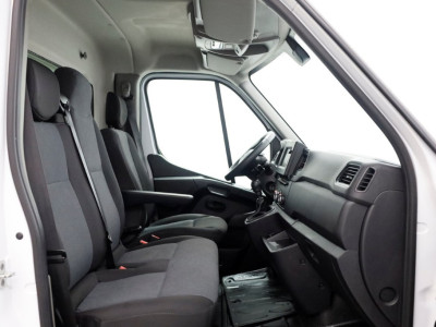 Renault Master T35 2.3 dCi 145pk Bakwagen met laadklep 1158kg laadvermogen 05-2023 foto 5