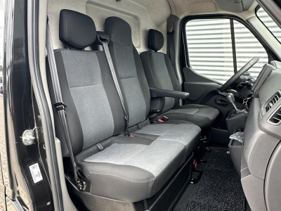 Renault Master T35 2.3 dCi 150 L2H2 Automaat|Cruise|Navi|Trekhaak foto 4