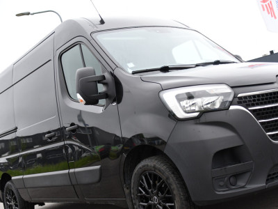 Renault Master T35 2.3 dCi 150 L2H2 Black Edition Cruise, Camera, Carplay, 136pk, Automaat Multimedia, LED, NAVI, Trekhaak, Uniek! foto 11