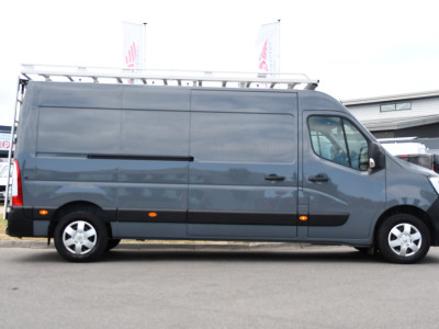 Renault Master T35 2.3 dCi 150 L3H2 Edition Glasresteel! Camera, Cruise, LED, Automaat, 150pk, multimedia, Leder, Trekhaak, Sensoren, Uniek! Glaswagen, Imperiaal, Glas resteel, Glas, Bouw 10