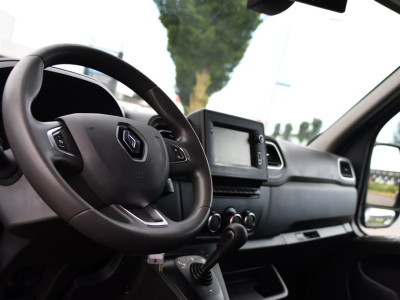 Renault Master T35 2.3 dCi 150 L3H2 Edition Glasresteel! Camera, Cruise, LED, Automaat, 150pk, multimedia, Leder, Trekhaak, Sensoren, Uniek! Glaswagen, Imperiaal, Glas resteel, Glas, Bouw 12