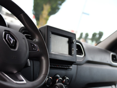 Renault Master T35 2.3 dCi 150 L3H2 Edition Glasresteel! Camera, Cruise, LED, Automaat, 150pk, multimedia, Leder, Trekhaak, Sensoren, Uniek! Glaswagen, Imperiaal, Glas resteel, Glas, Bouw 13