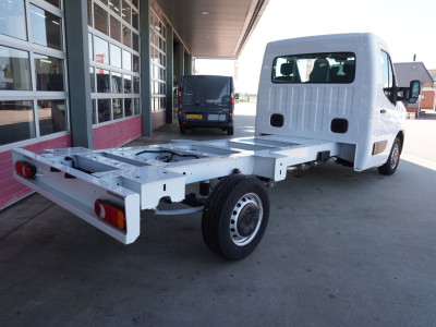 Renault Master T35 2.3 dCi 165PK L3 EL Energy Chassiscabine nr. V081 | Airco | Cruise | MP3 4