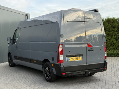 Renault Master T35 2.3 dCi 180 PK AUTOMAAT / L3H2 / CAMPER / BPM VRIJ GRIJS KENTEKEN / ZONNEPANEEL / THULE LUIFEL + TENT / VENTILATIE / CAMERA / TREKHAAK foto 6
