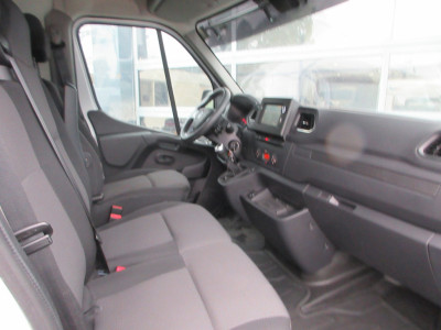 Renault Master T35 2.3 dCi 180pk, L2, Navi, Camera, LED, 2x Schuifdeur, Trekhaak, 3-Zits. foto 12