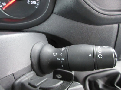 Renault Master T35 2.3 dCi 180pk, L2, Navi, Camera, LED, 2x Schuifdeur, Trekhaak, 3-Zits. foto 18