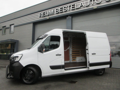 Renault Master T35 2.3 dCi 180pk, L2, Navi, Camera, LED, 2x Schuifdeur, Trekhaak, 3-Zits. foto 6