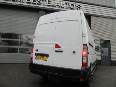 Renault Master T35 2.3 dCi 180pk, L2, Navi, Camera, LED, 2x Schuifdeur, Trekhaak, 3-Zits. foto 8