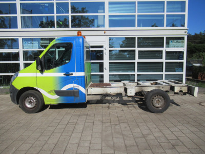 Renault Master T35 2.3 dCi L2 Chassis Engine defect foto 2