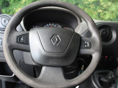 Renault Master T35 2.3 dCi L2H2 Energy 146PK | Airco | Navigatie | Trekhaak | 3-zits foto 18